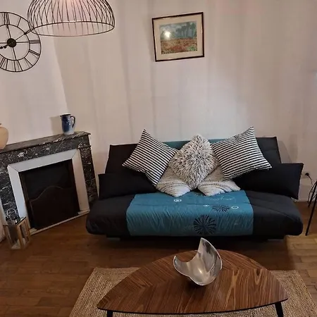 Self Contained Perpignan