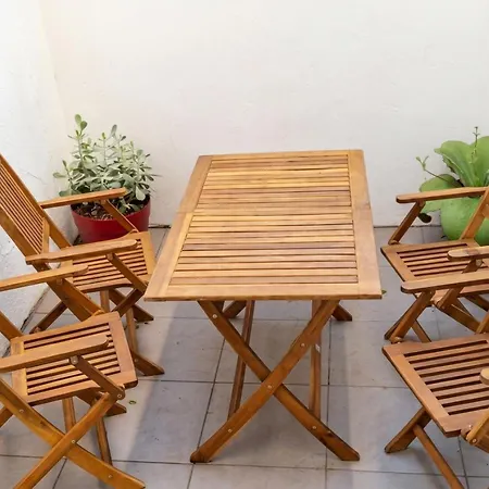 Family Apartment In Perpignan With Beautiful Courtyard, Perfect For The Rugby Season *