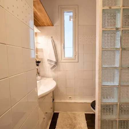 Family Apartment In Perpignan With Beautiful Courtyard, Perfect For The Rugby Season