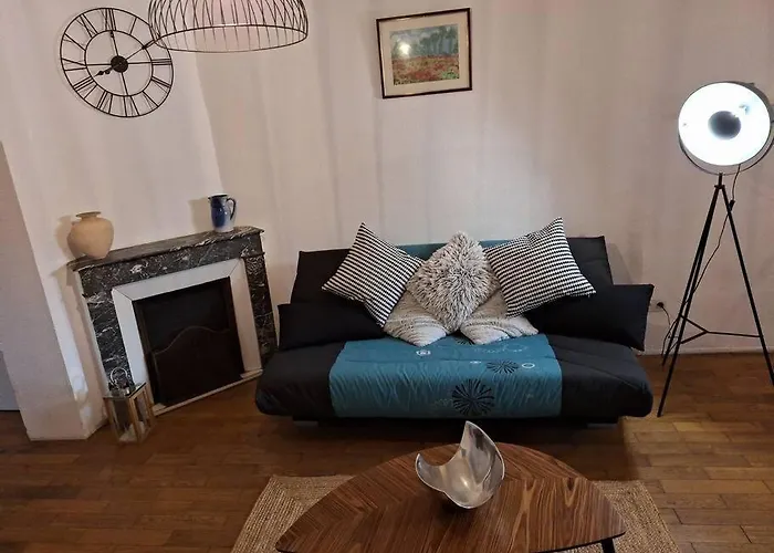 Self Contained Perpignan